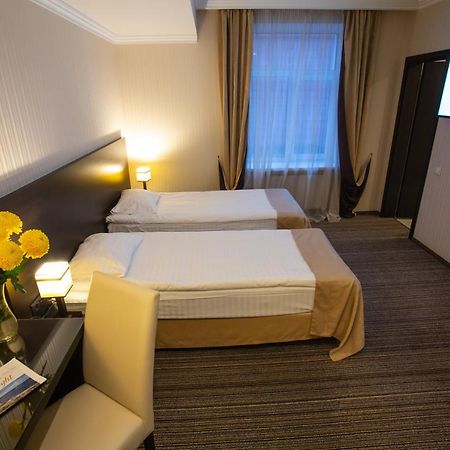 Optima Cherkasy Hotel Ngoại thất bức ảnh