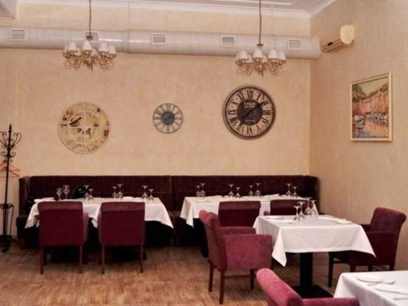 Optima Cherkasy Hotel Ngoại thất bức ảnh
